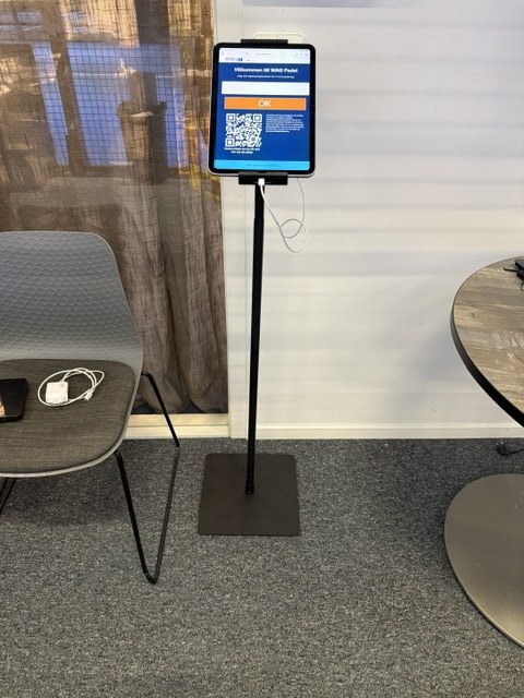 Gratis parkering i 3 timmar – registrera på skärmen – bild 2
